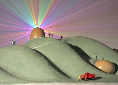 model of the geophon with plant sonograhic egg